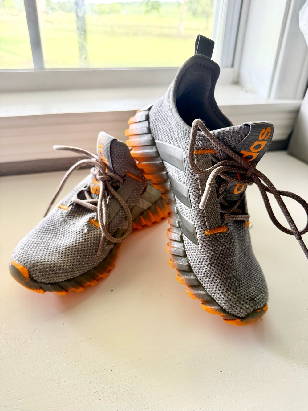 adidas boys size 1  Grey Knit Sneakers with Orange Trim- only worn handful times